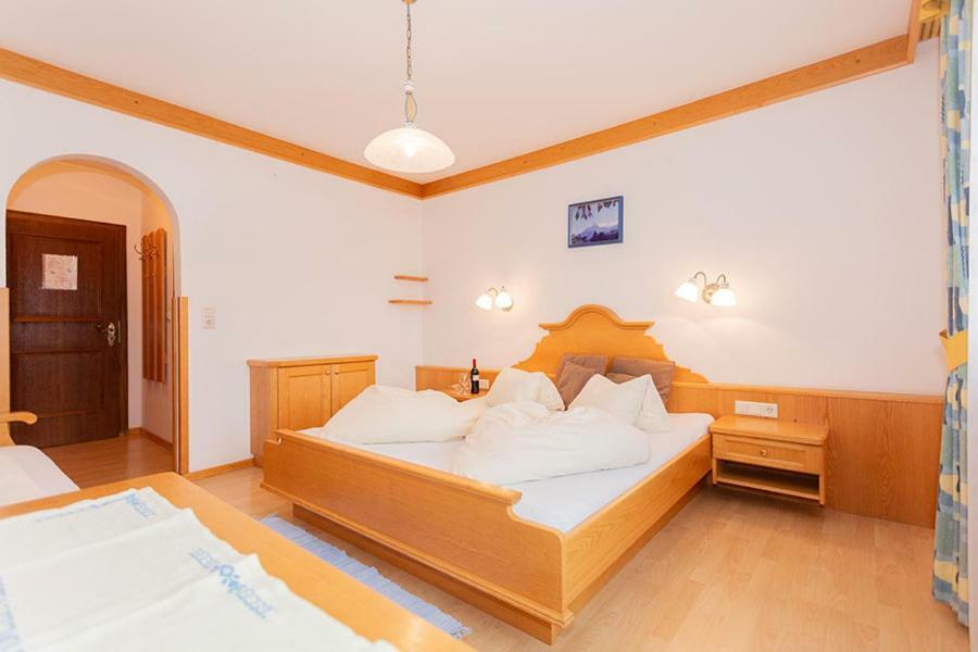 Pension Hanslhof Kaprun Exterior photo
